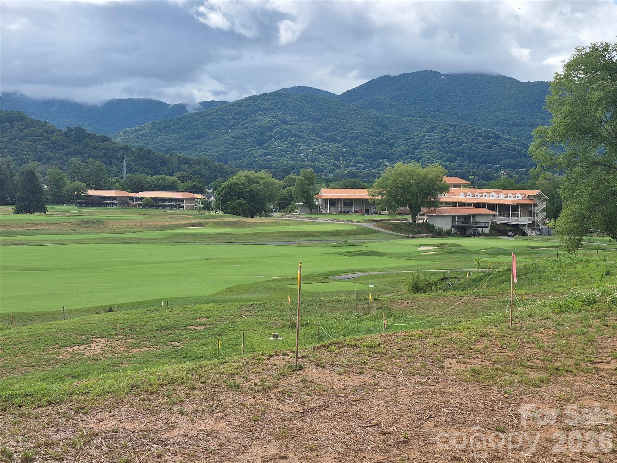 30 Farmer Branch LN #2, Waynesville, NC 28786