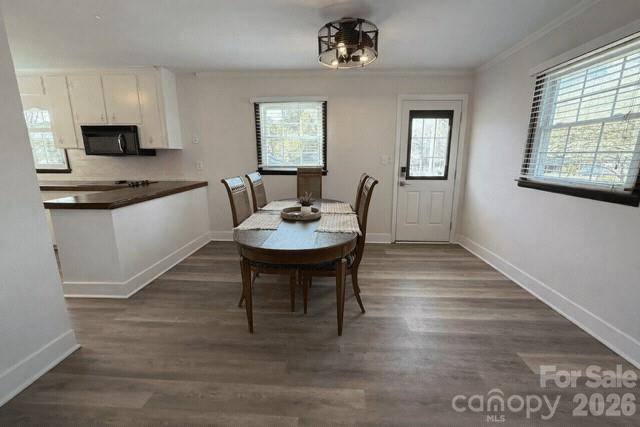 636 Willis RD, Dallas, NC 28034