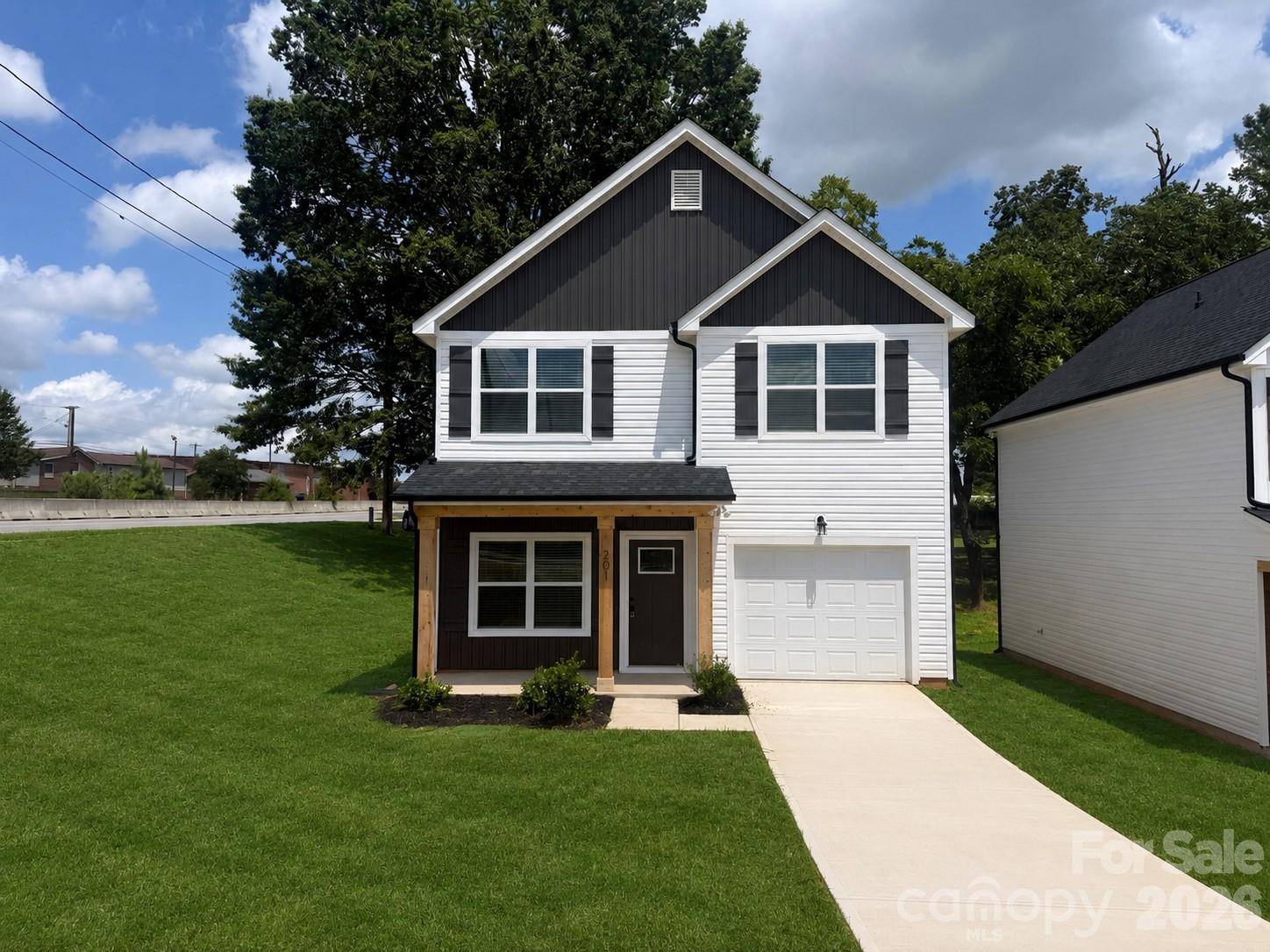 201 E Rice ST, Landis, NC 28088