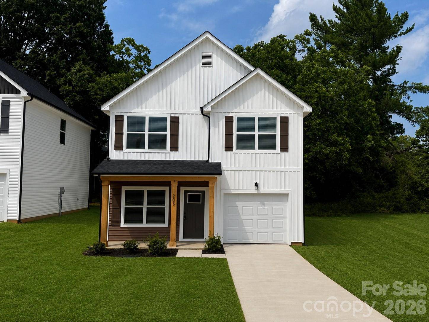 205 E Rice ST, Landis, NC 28088