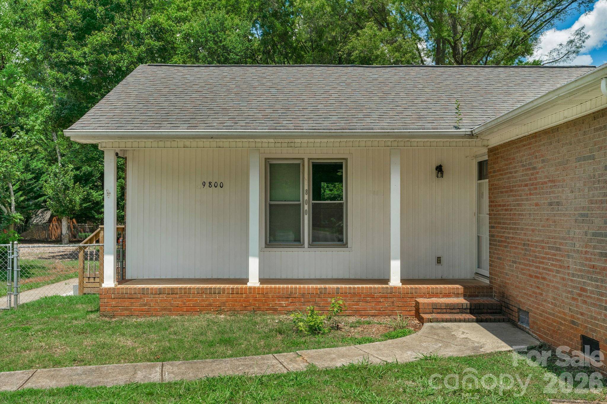 9800 Ordway CT, Charlotte, NC 28270