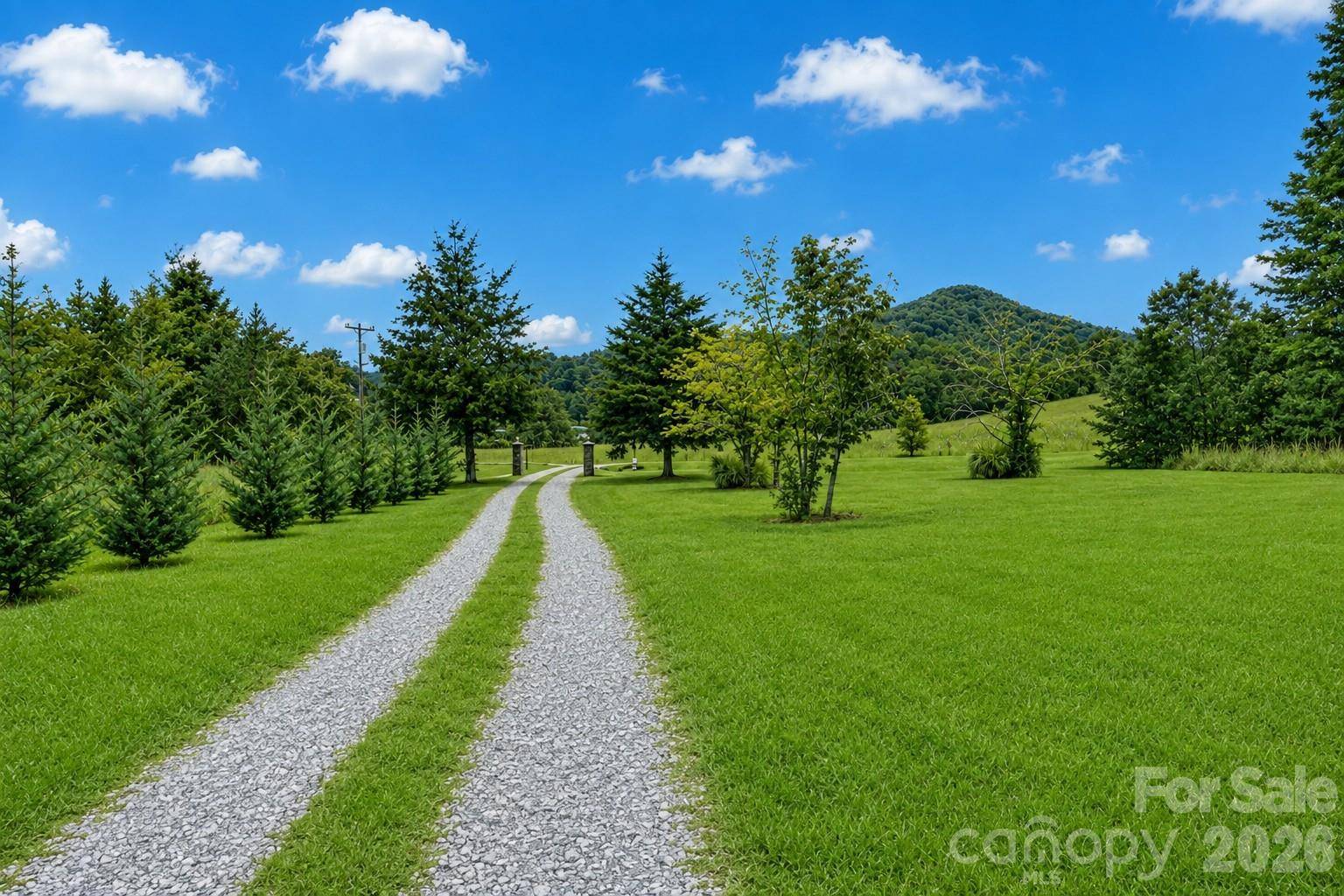 2428 Old Fort Sugar Hill RD, Old Fort, NC 28762