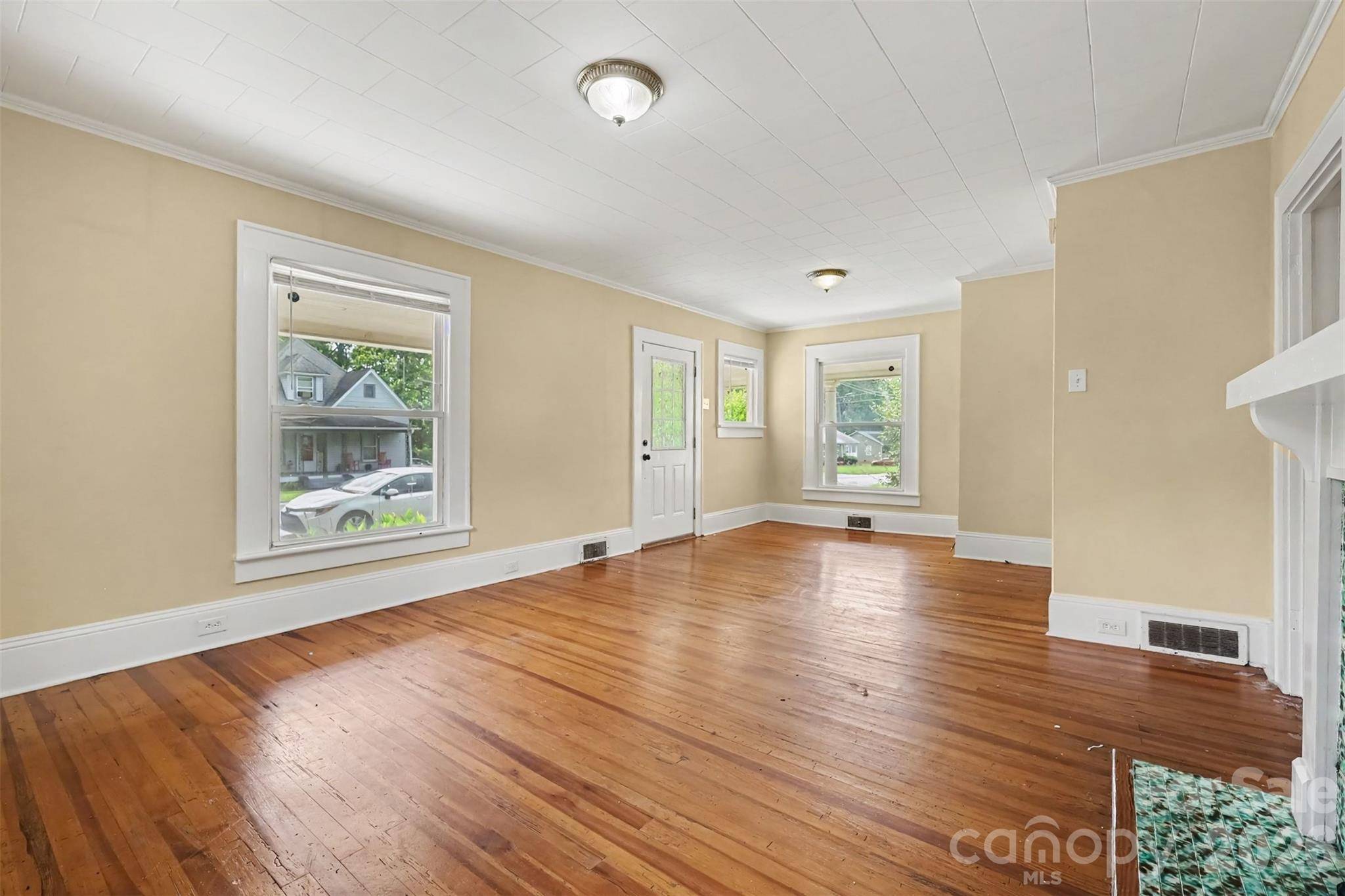 126 E Division AVE, East Spencer, NC 28144