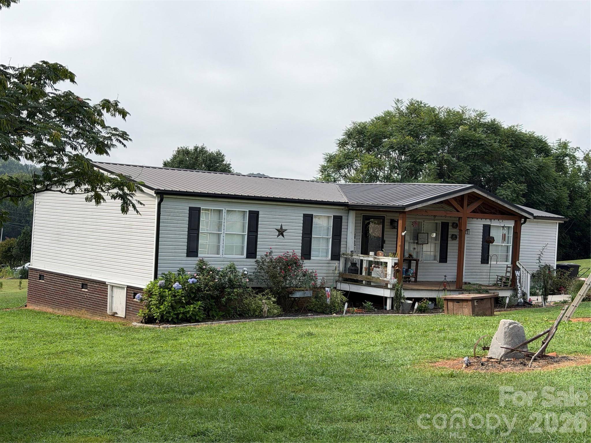 26434 Wayne DR, Albemarle, NC 28001