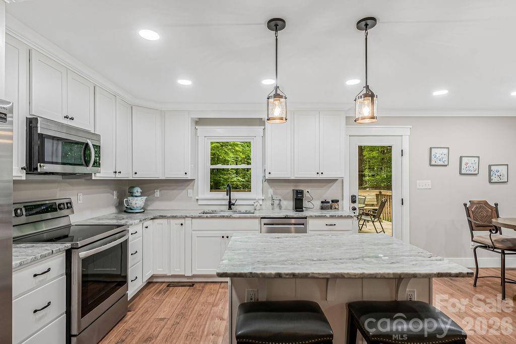 6713 High Gap RD, Waxhaw, NC 28173