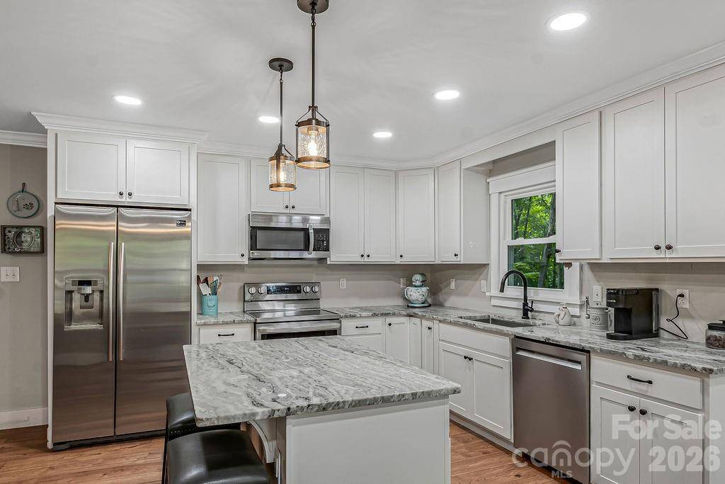 6713 High Gap RD, Waxhaw, NC 28173