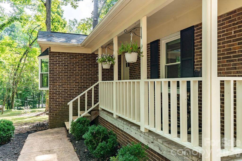 6713 High Gap RD, Waxhaw, NC 28173