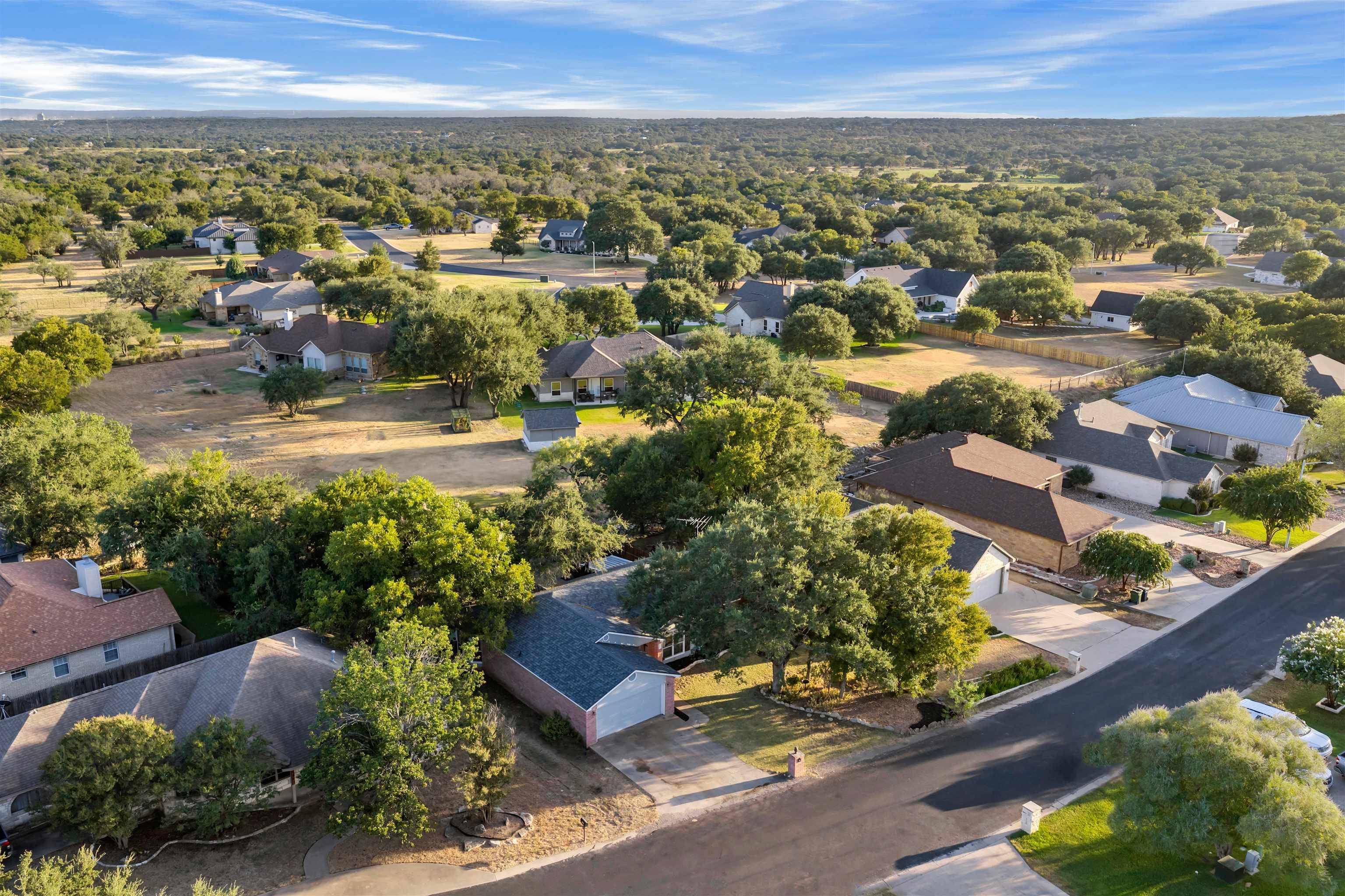 307 Fox XING, Burnet, TX 78611