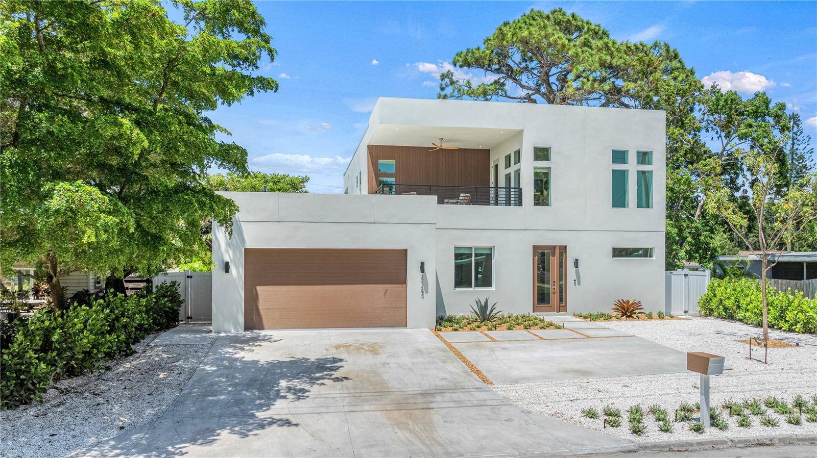 2163 WALDEMERE ST, Sarasota, FL 34239