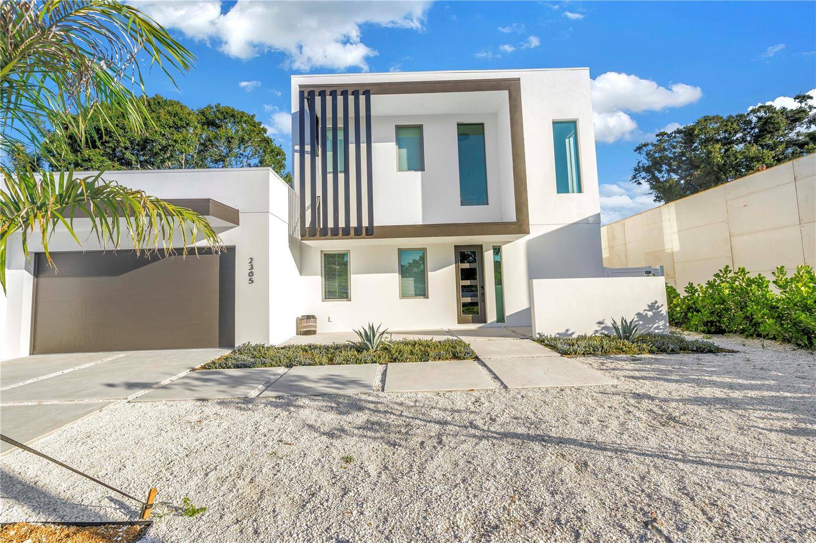 2305 TEMPLE ST, Sarasota, FL 34239