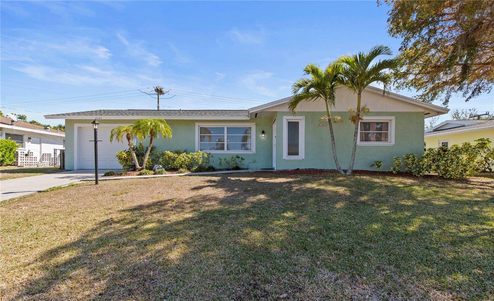 6725 ROXBURY DR, Sarasota, FL 34231