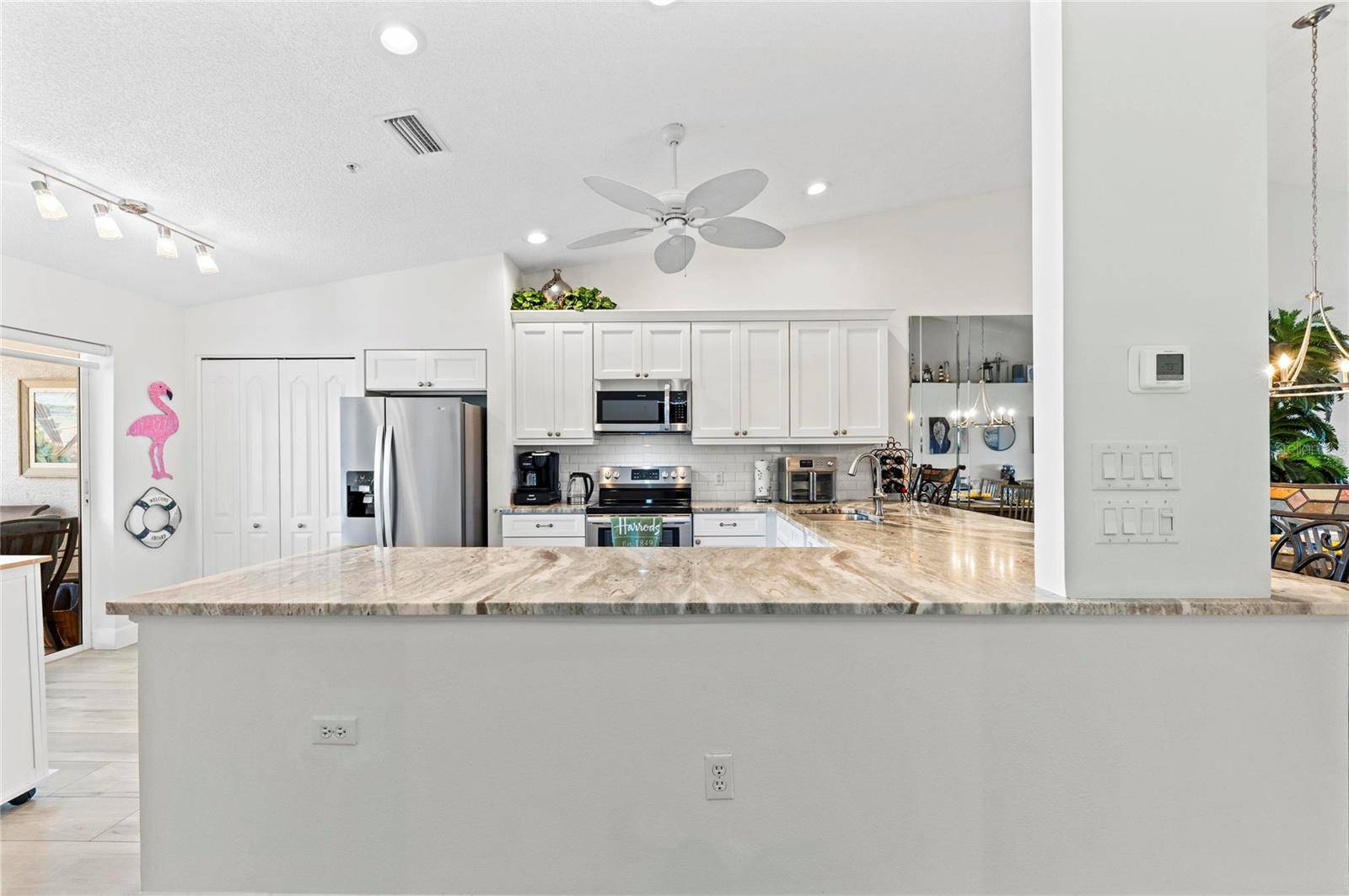 4639 CHAPEL HILL DR #2925, Sarasota, FL 34238