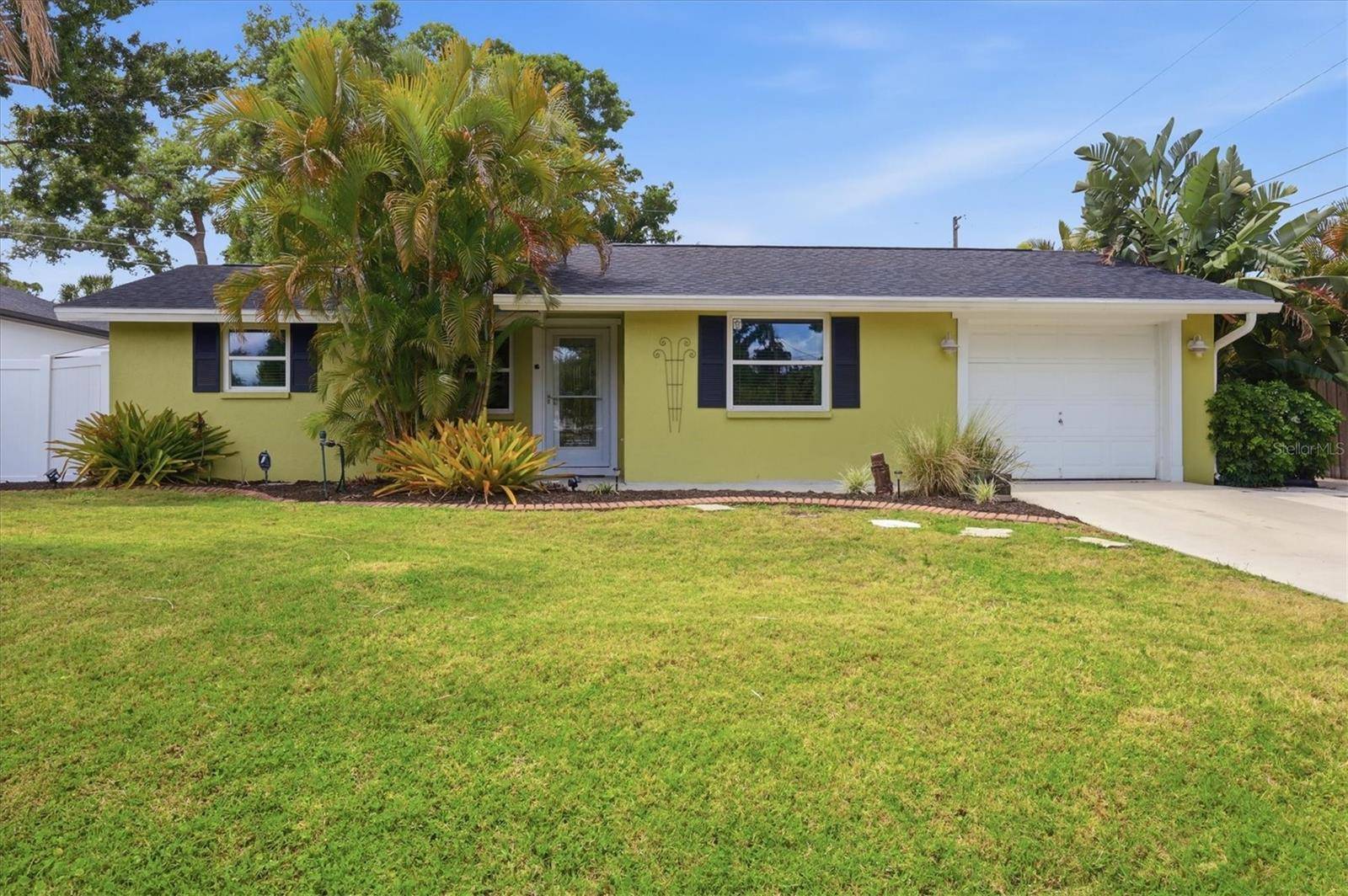 4166 POMPANO RD, Venice, FL 34293
