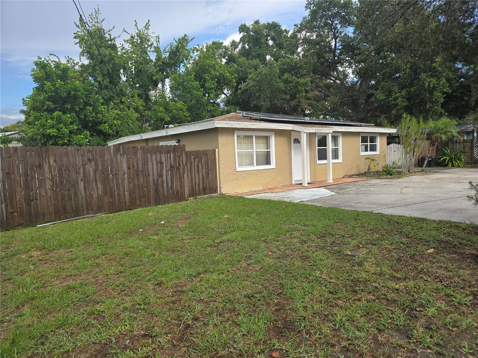 2913 MCINTOSH RD, Sarasota, FL 34232