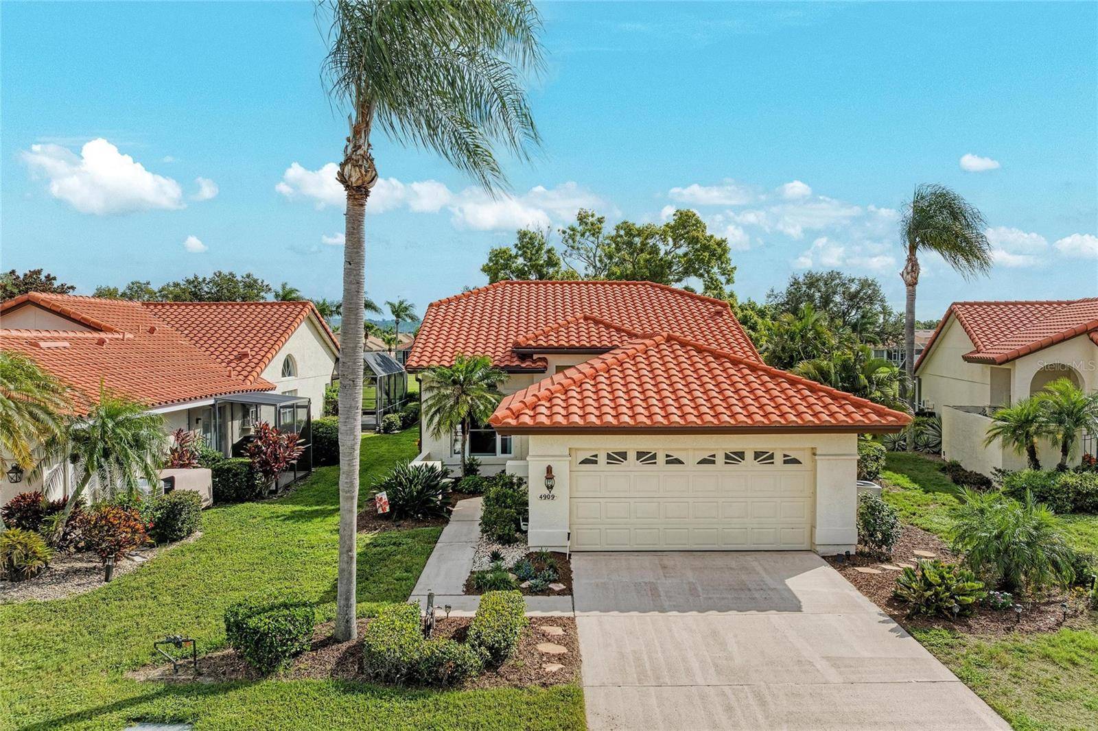 4909 CLUBVIEW CT E, Bradenton, FL 34203