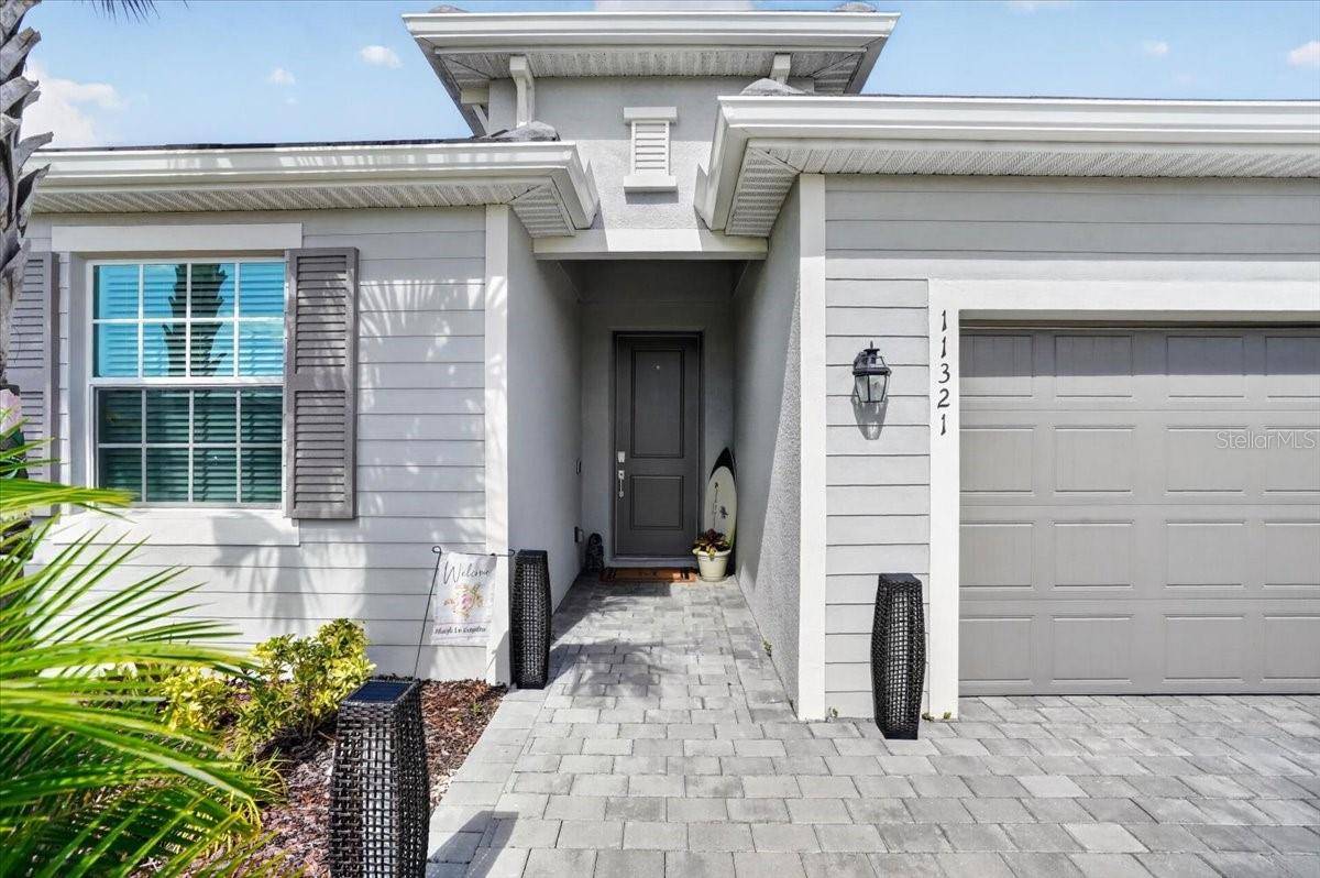 11321 PINOT DR, Venice, FL 34293