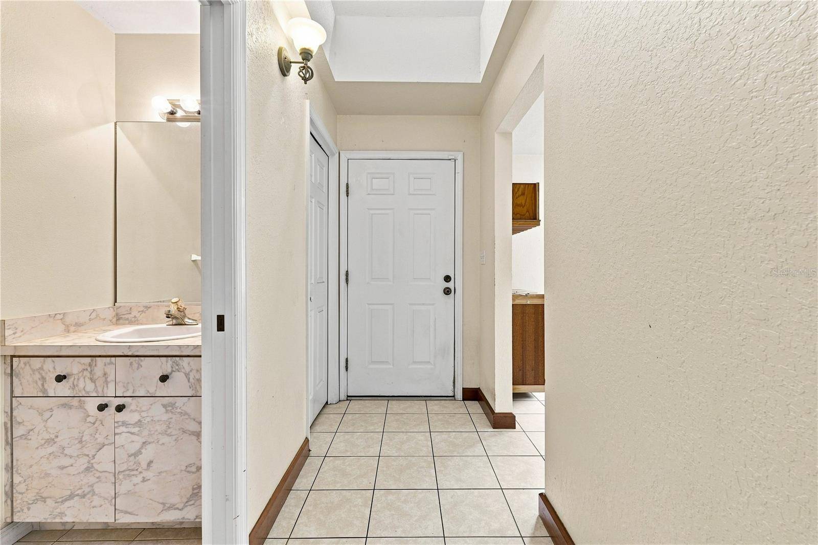 1220 ALEXANDER WAY, Largo, FL 33756
