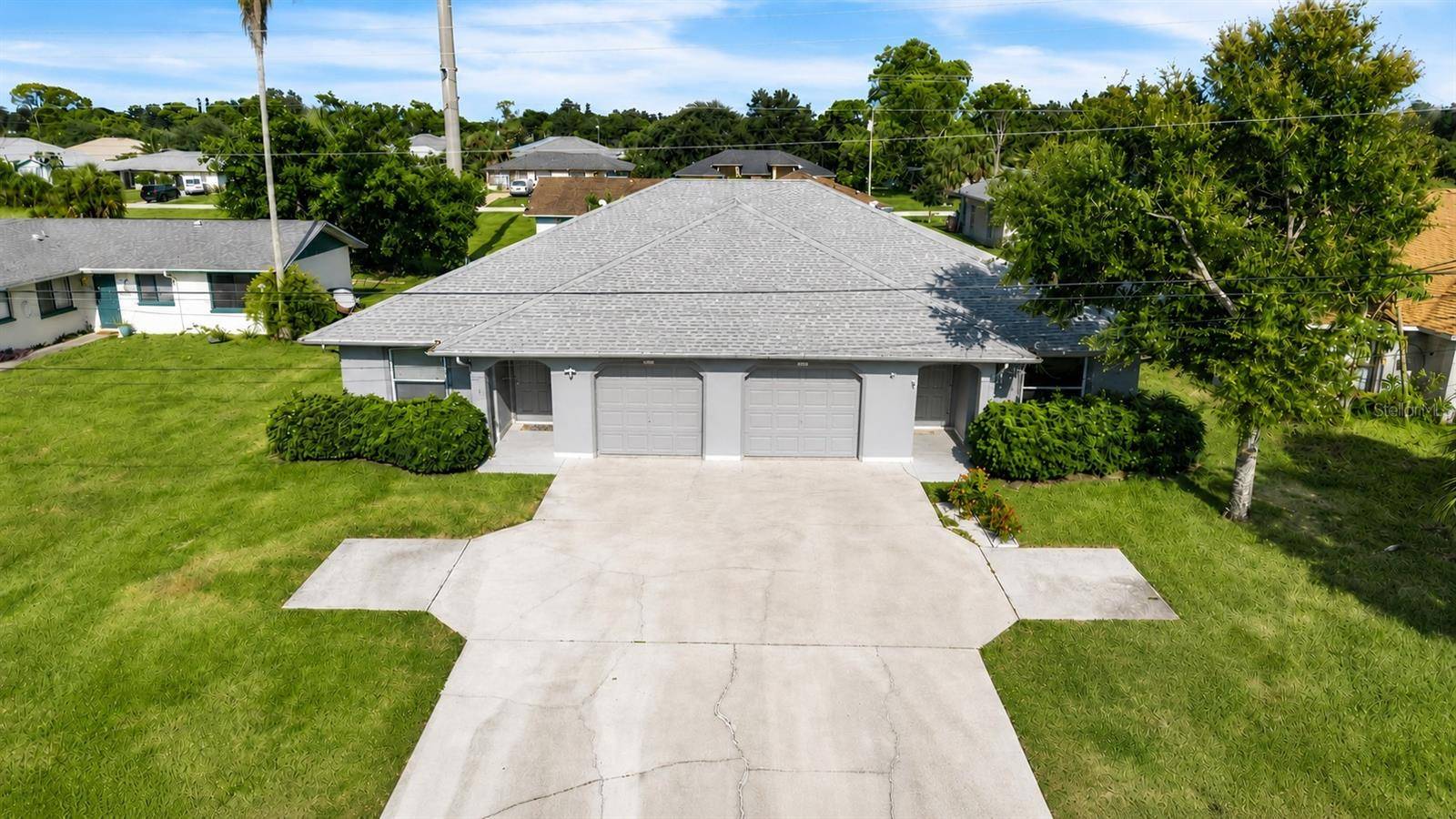 405/407 NE 24TH AVE, Cape Coral, FL 33909