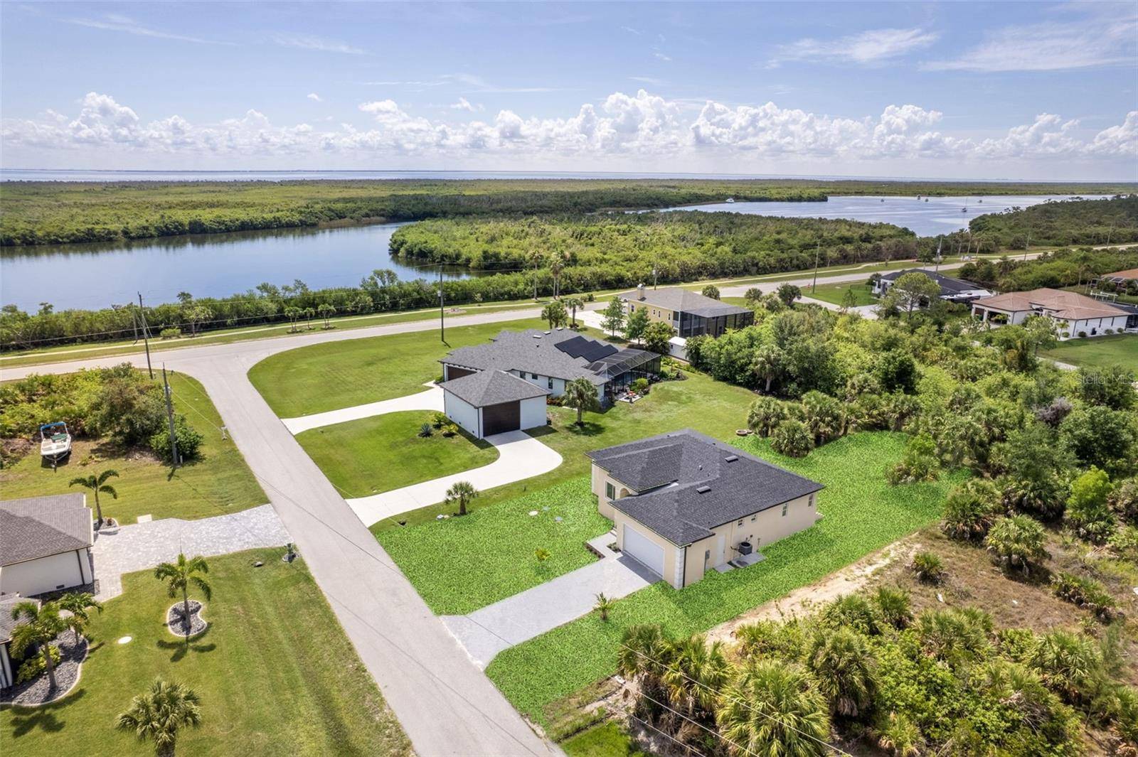 15419 SEAFOAM CIR, Port Charlotte, FL 33981
