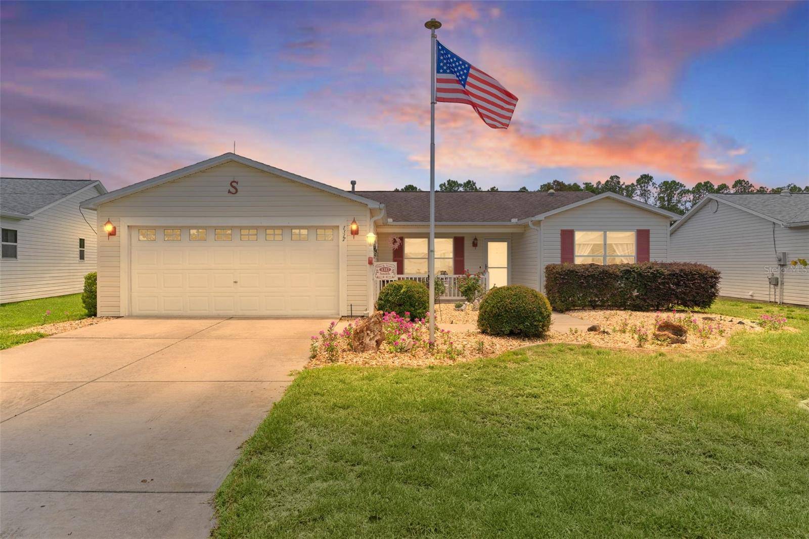1317 CARVELLO DR, The Villages, FL 32162