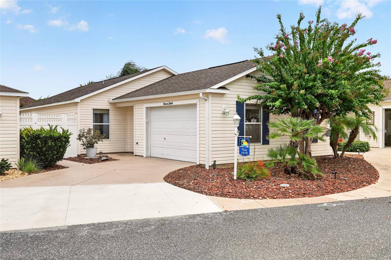 1813 HORTENSIA PL, The Villages, FL 32162