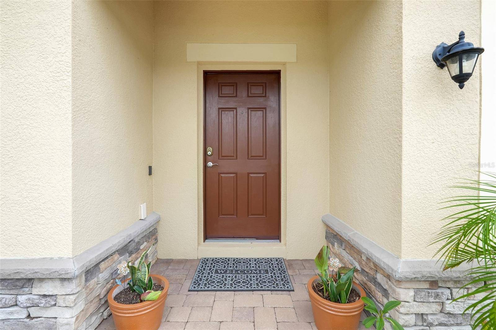 491 KESTREL DR, Groveland, FL 34736