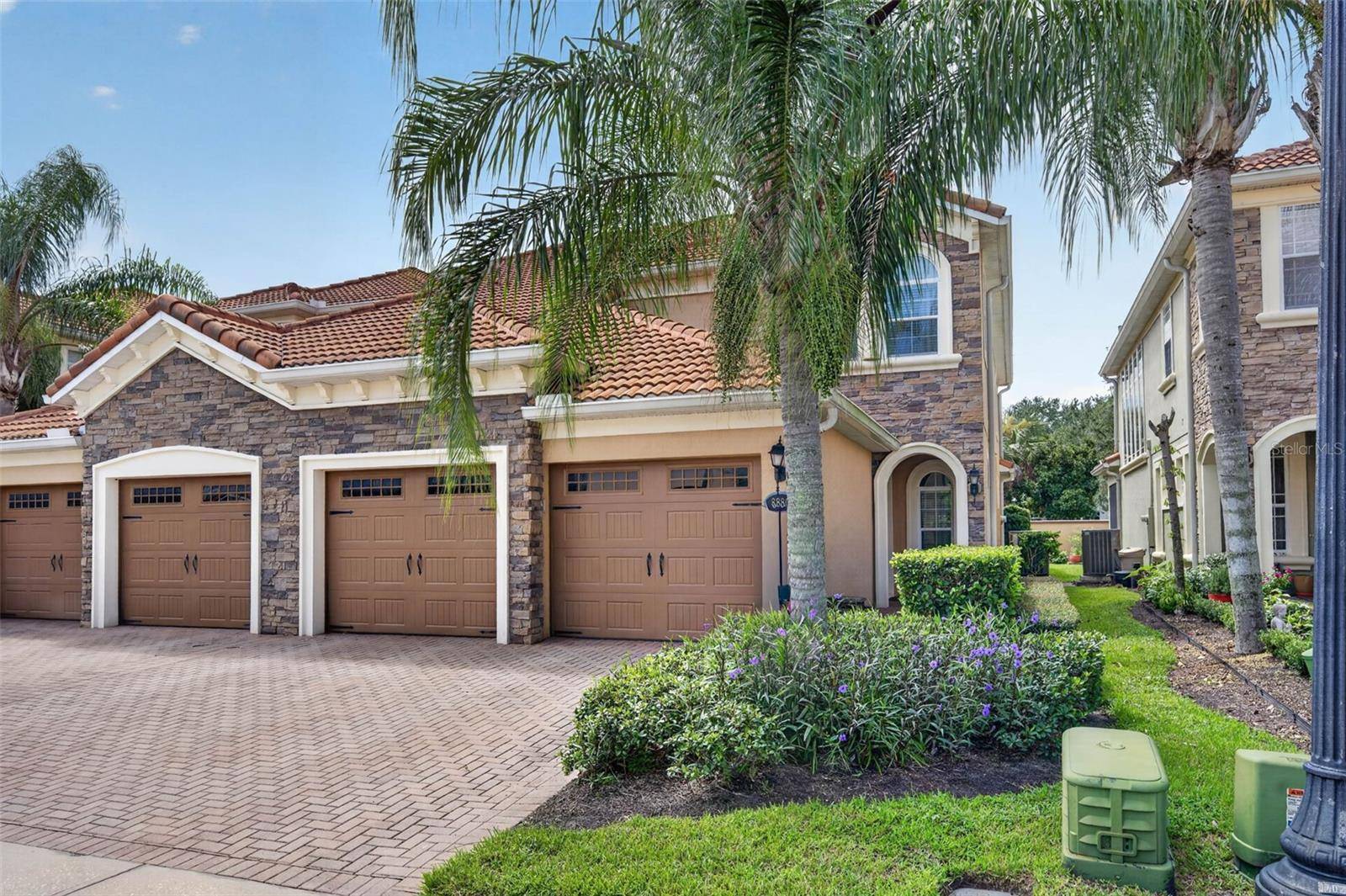 8880 DELLA SCALA CIR, Orlando, FL 32836