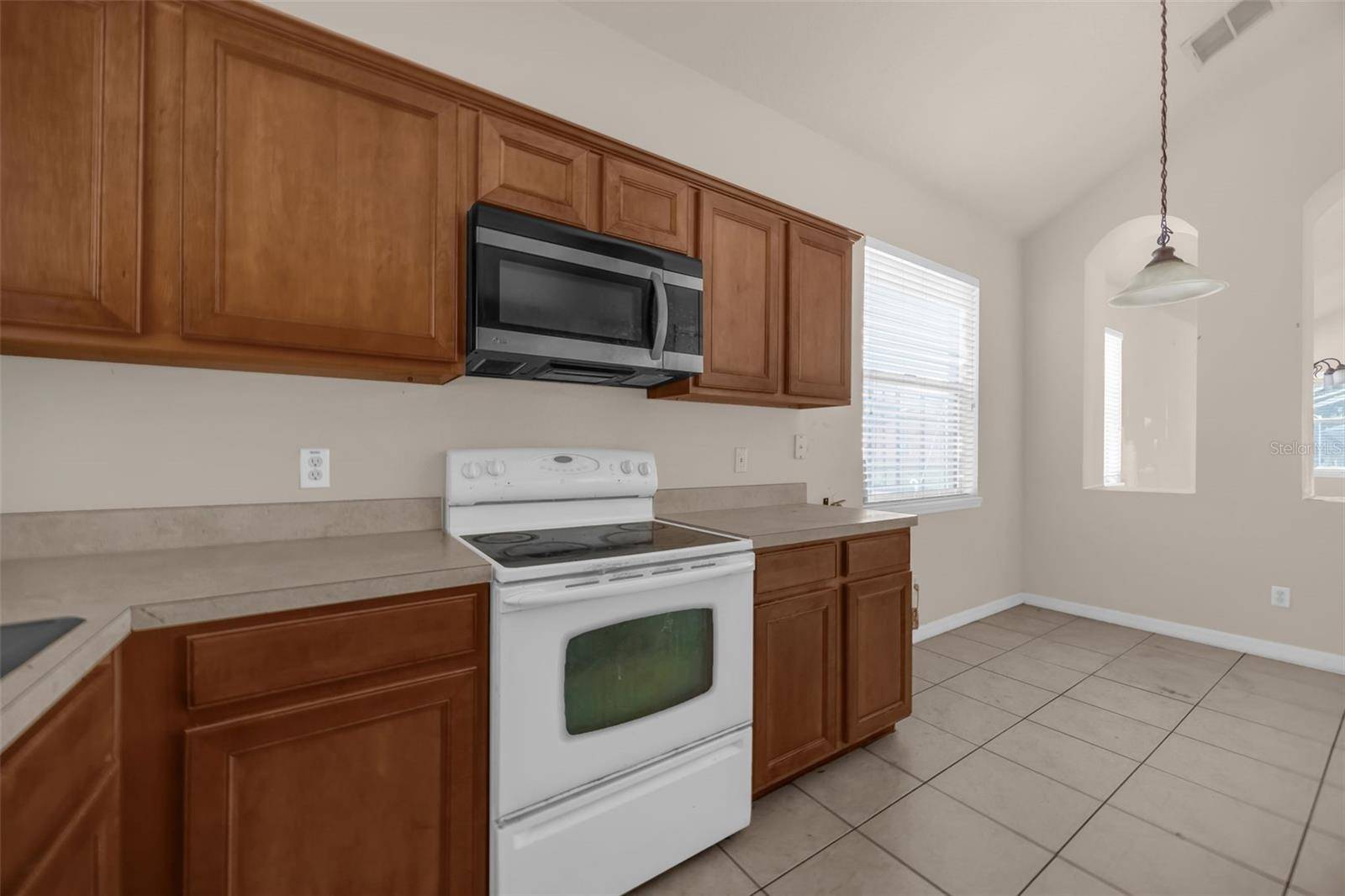 1755 ROYAL RIDGE DR, Davenport, FL 33896