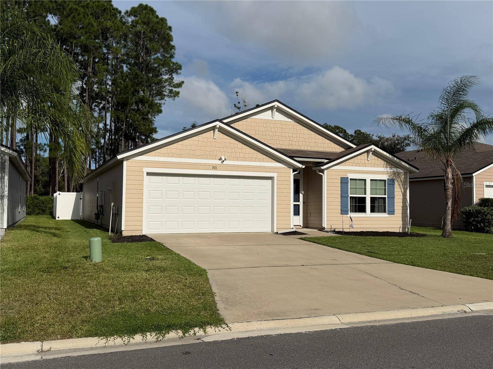 703 GRAND RESERVE DR, Bunnell, FL 32110