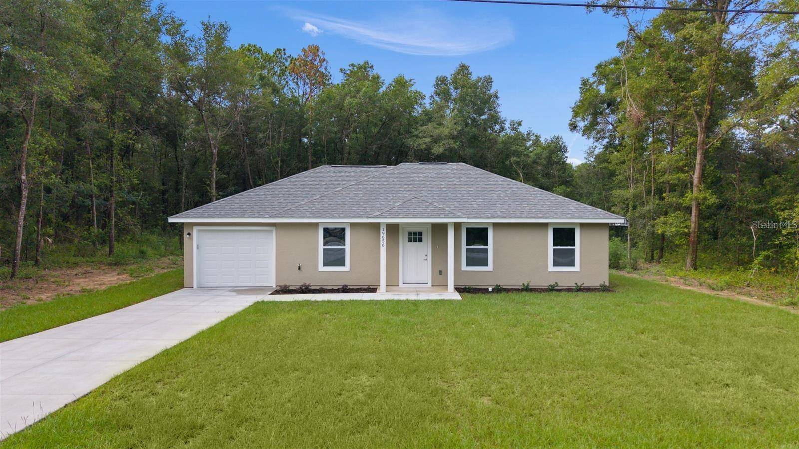 77 FISHER RUN TER, Ocklawaha, FL 32179