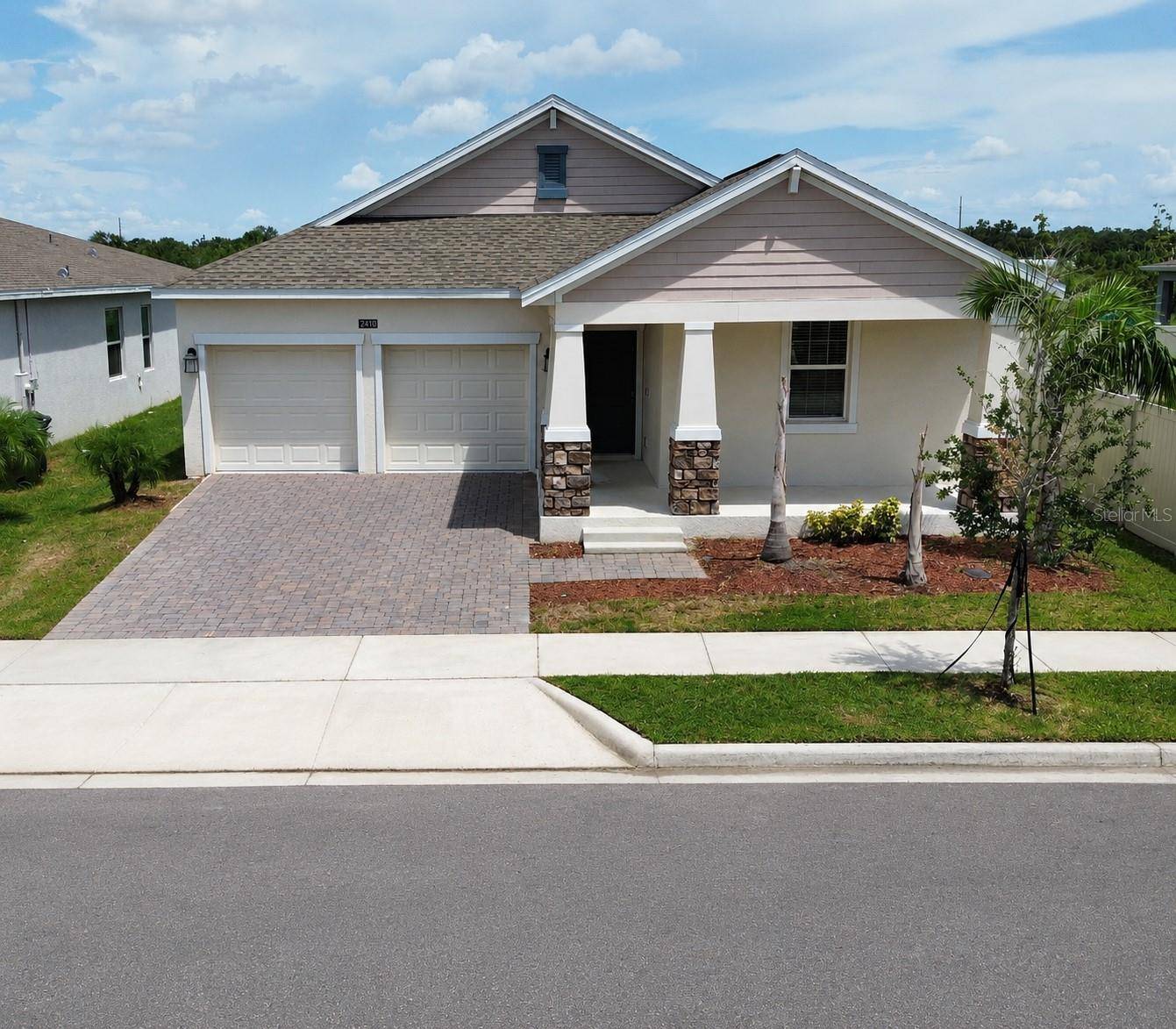 2410 RELAXING LN, Kissimmee, FL 34744
