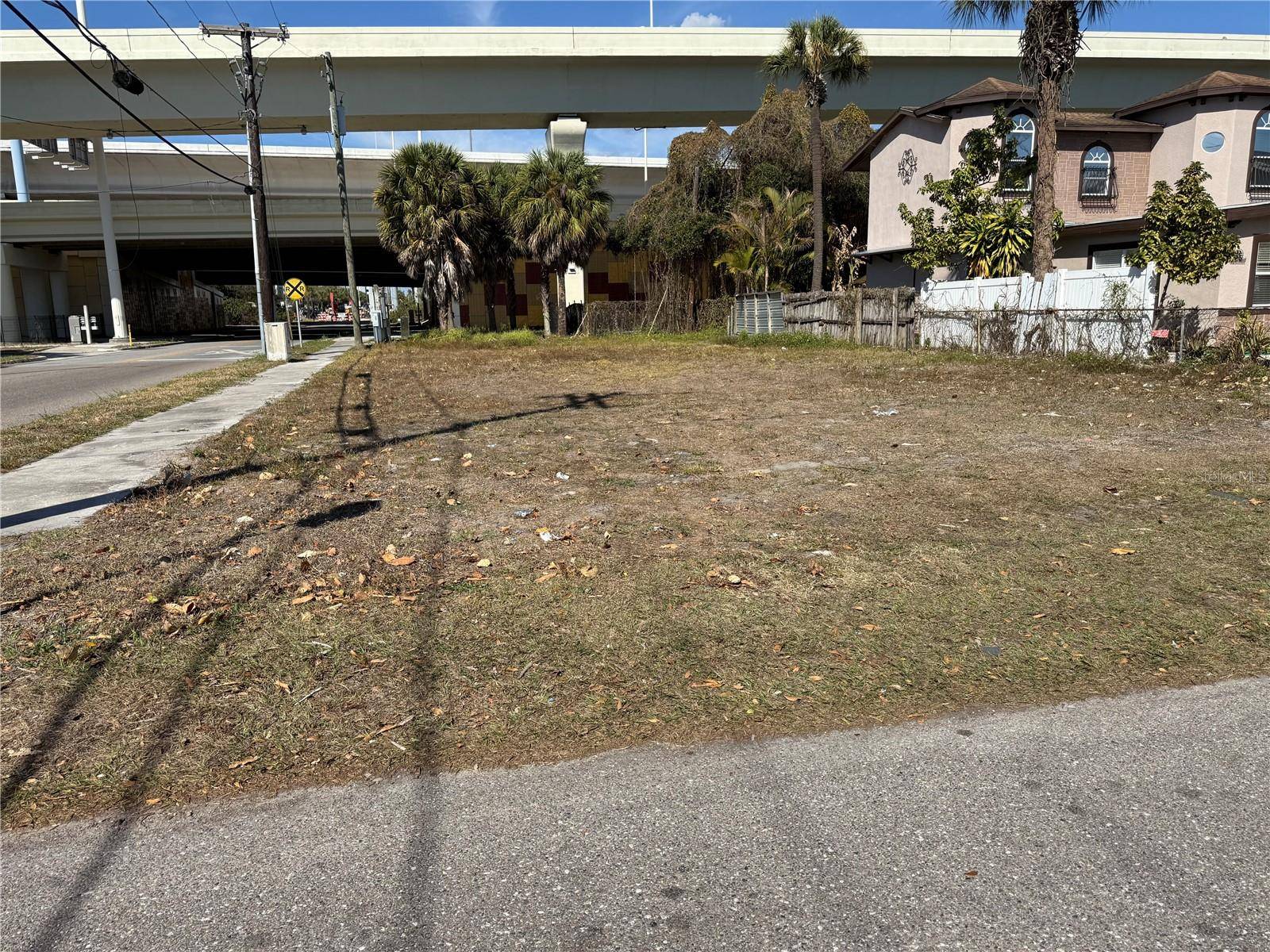 2602 DURHAM ST, Tampa, FL 33605