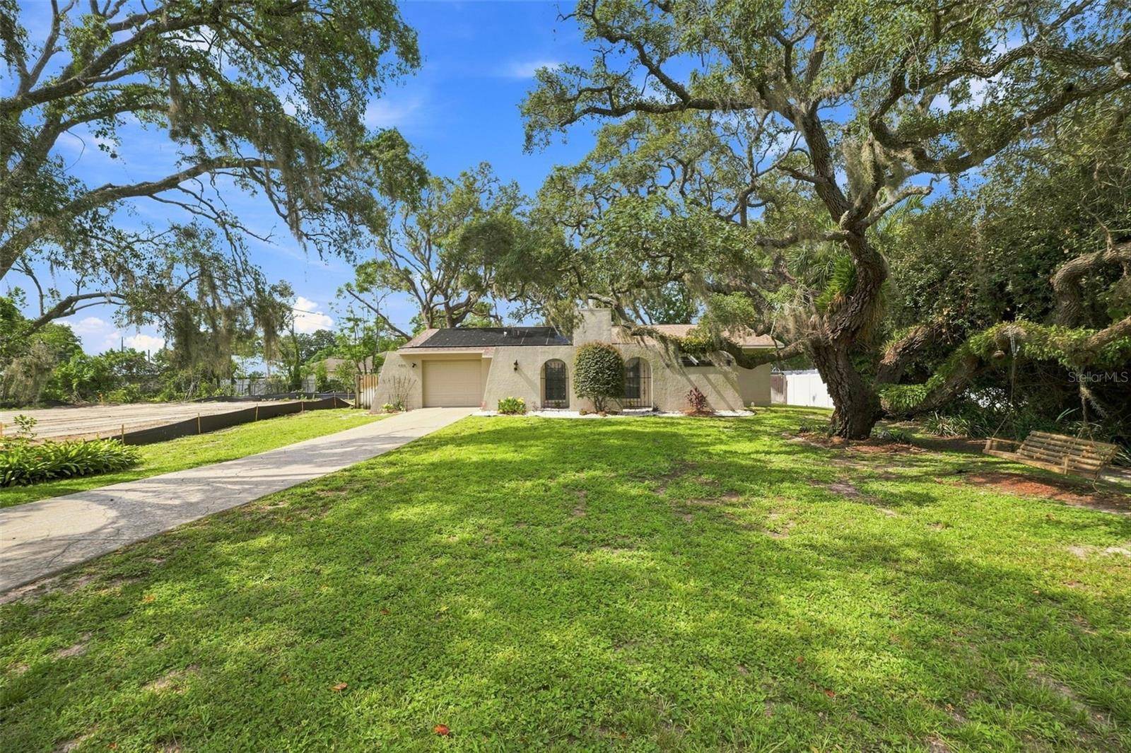400 FAIRBANKS RD, Spring Hill, FL 34608