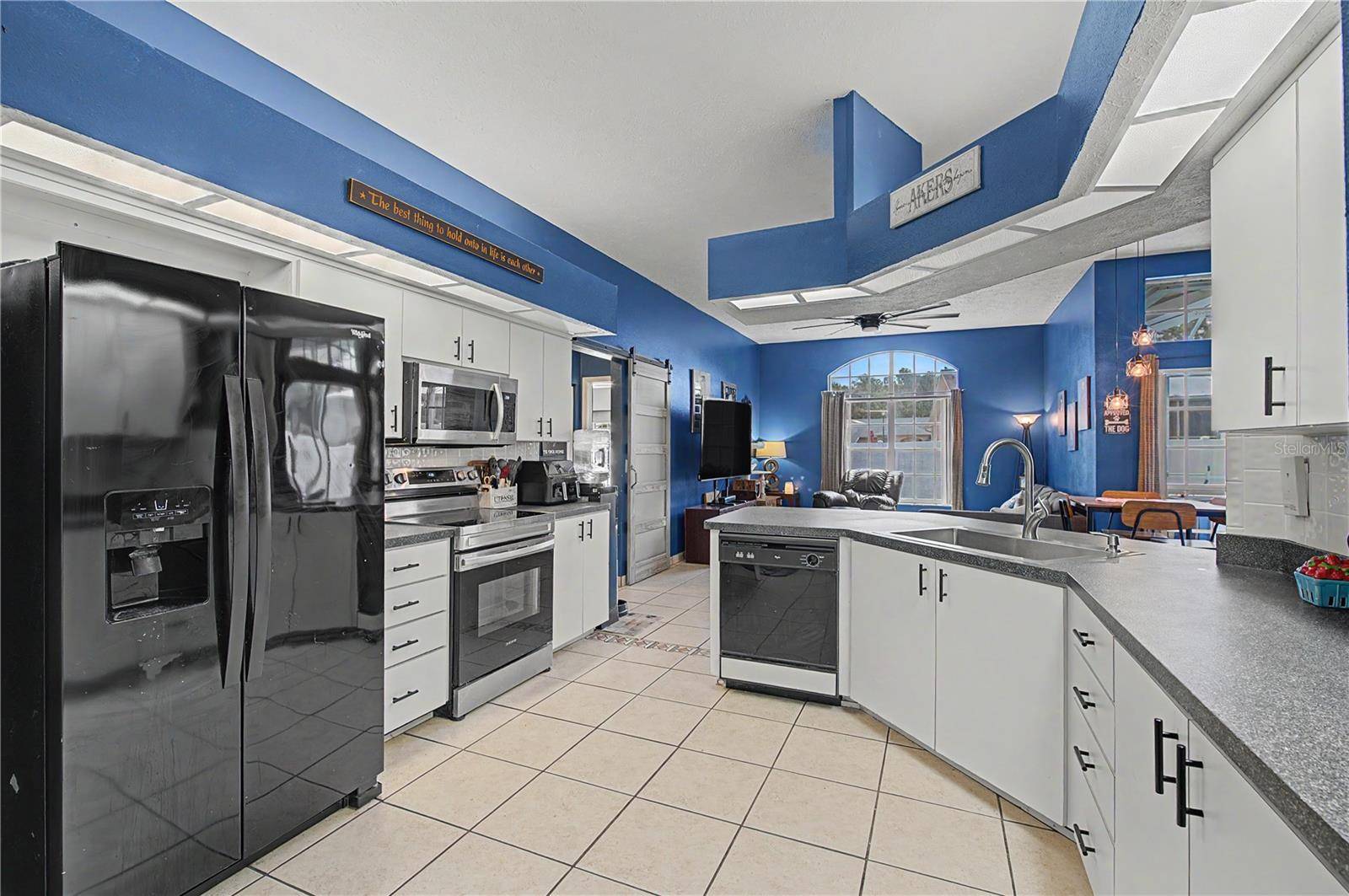 12040 PENZANCE LN, New Port Richey, FL 34654