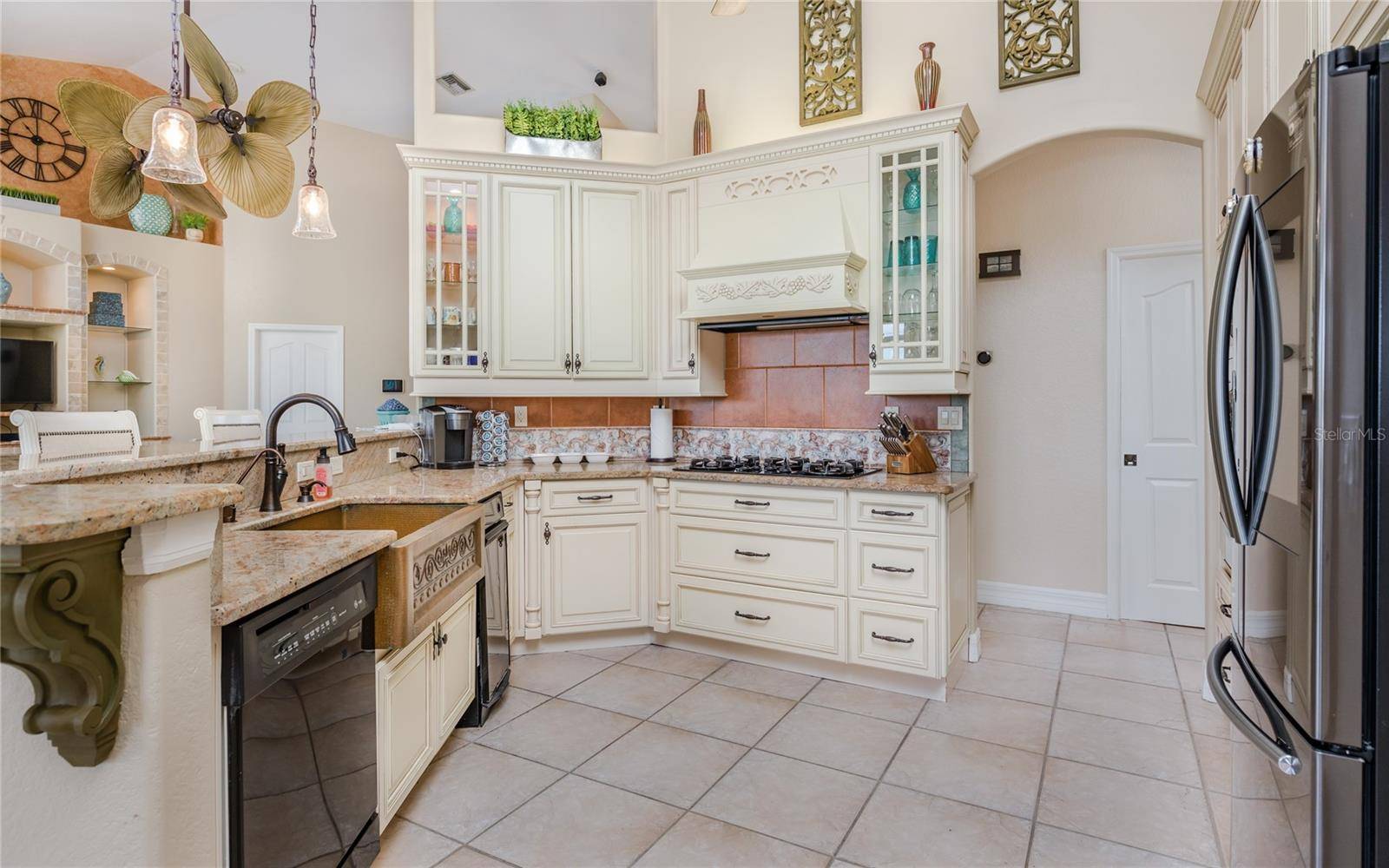 2317 SW 43RD LN, Cape Coral, FL 33914
