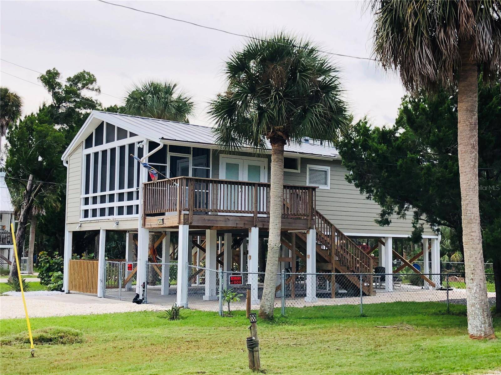 3480 HARBOR DR, Weeki Wachee, FL 34607