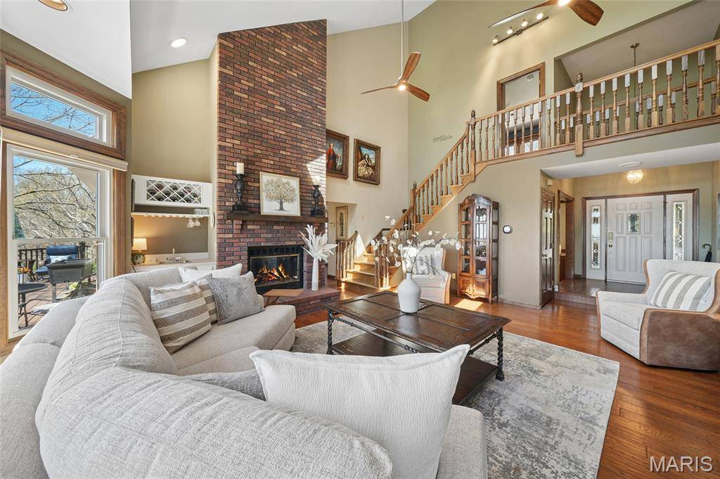 1553 Ridge RD, Wildwood, MO 63021