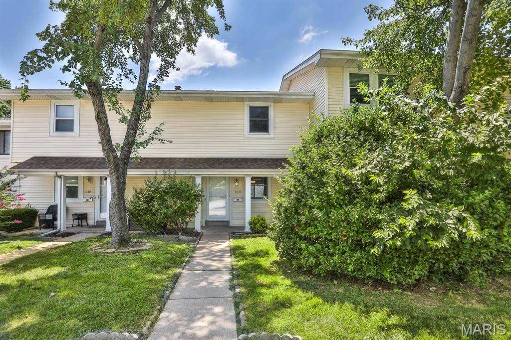 139 Condor CT #139, St Charles, MO 63303