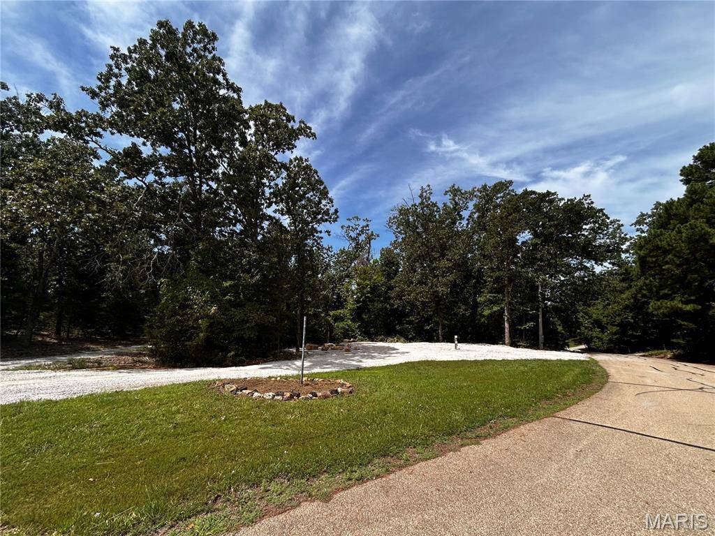 2198 Compass CIR, Perryville, MO 63775