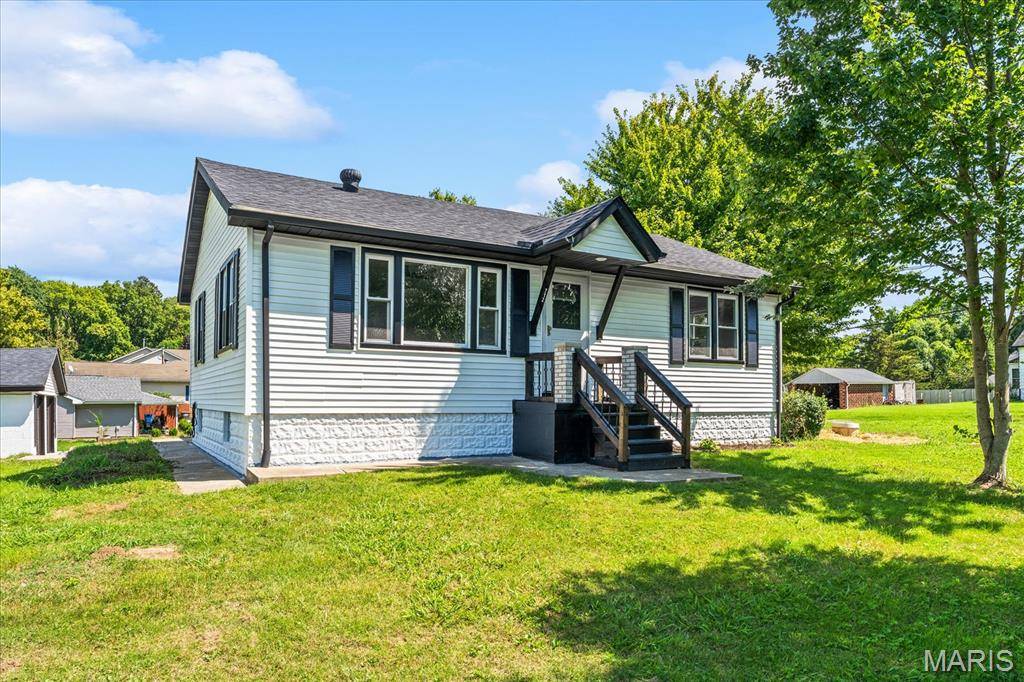 712 Hill RD, Caseyville, IL 62232