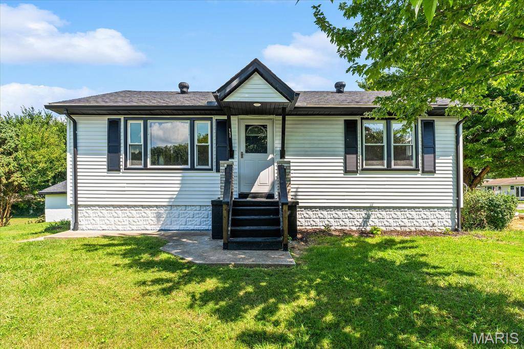 712 Hill RD, Caseyville, IL 62232