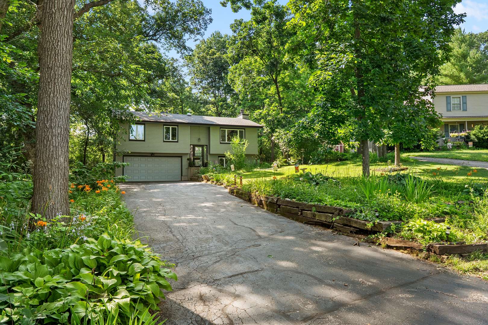 6507 WHITE DOE TRL, Rockford, IL 61102