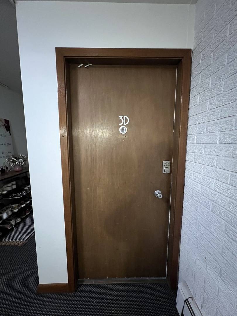 355 Bluff AVE #3D, La Grange, IL 60525