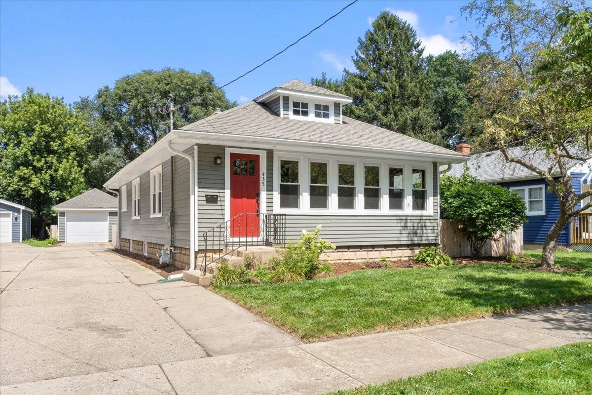 435 Church ST, Batavia, IL 60510