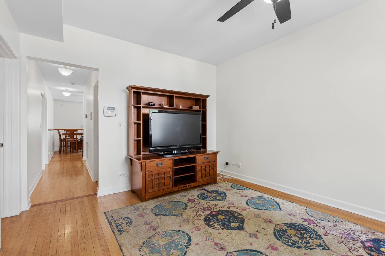 3649 N WOLCOTT AVE #2, Chicago, IL 60613