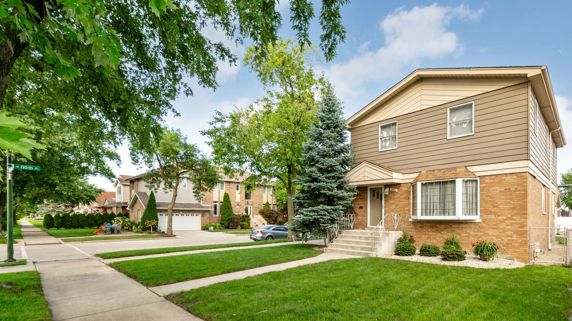 11001 S Ridgeway AVE, Chicago, IL 60655
