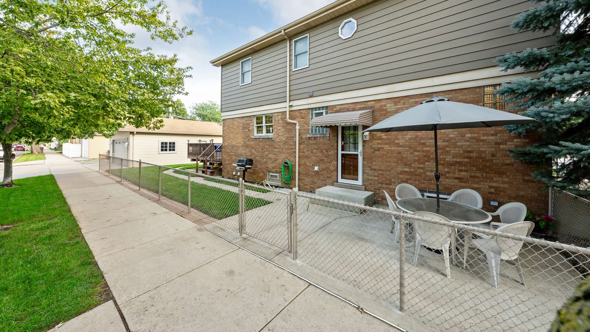 11001 S Ridgeway AVE, Chicago, IL 60655