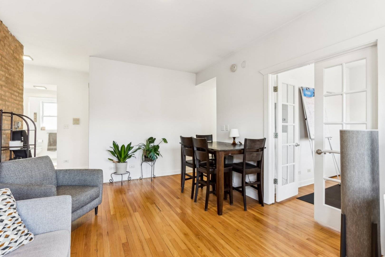 2609 W GUNNISON ST #3, Chicago, IL 60625