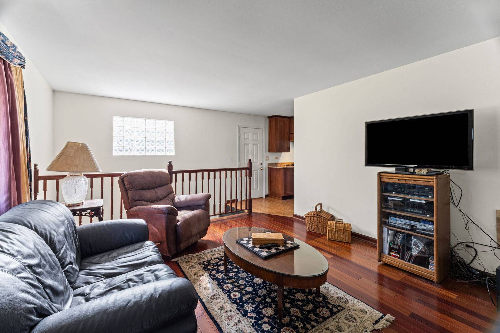 645 Flagstaff LN, Hoffman Estates, IL 60169