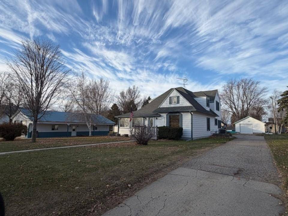 404 Melby AVE, Ashby, MN 56309